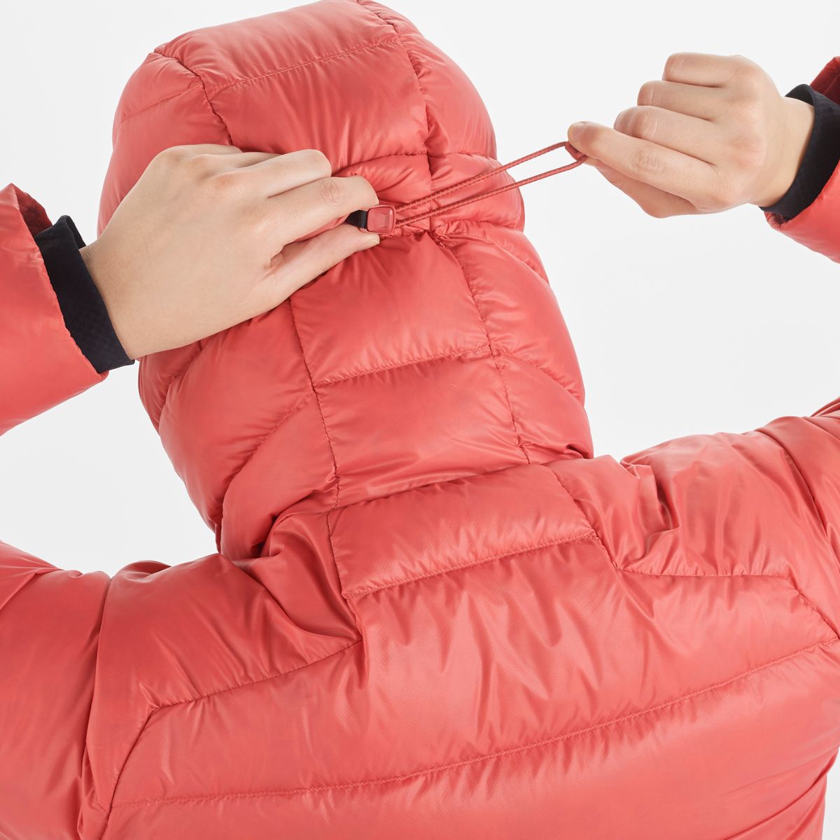 OUTLINE DOWN HOODED JKT W
